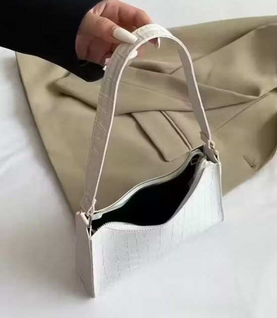 Trendy Daniel Clark Textured Sling Bag
