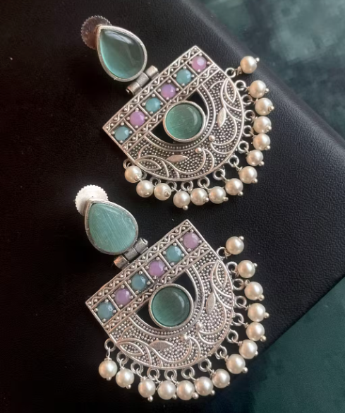 Pehar Earrings Rajsi Design