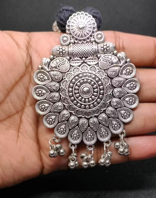 Thread Oxidised Necklace
