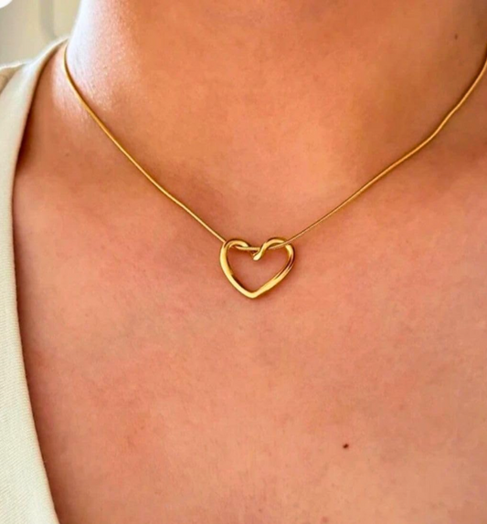 Gold Heart Pendant Necklace